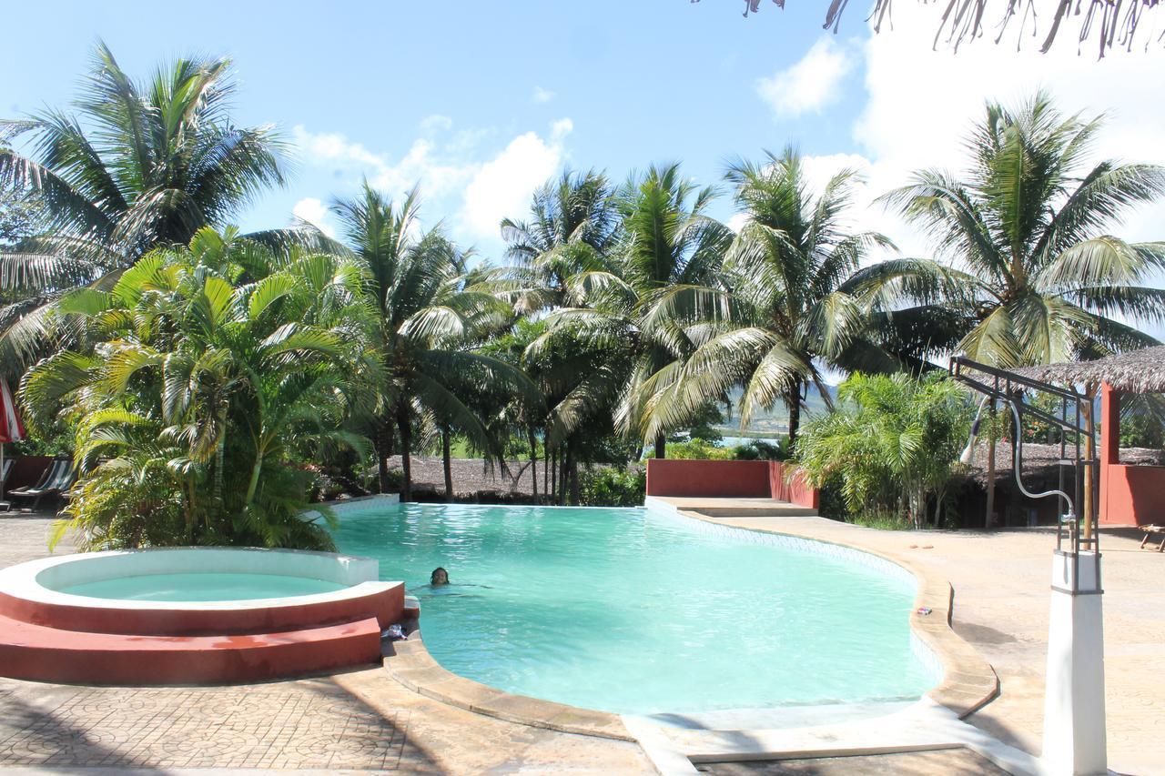 Hotel De La Baie Antsiranana Buitenkant foto